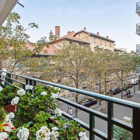 Character Flat With Terrace Close To Eiffel Tower In - Welkeys Appartamento *